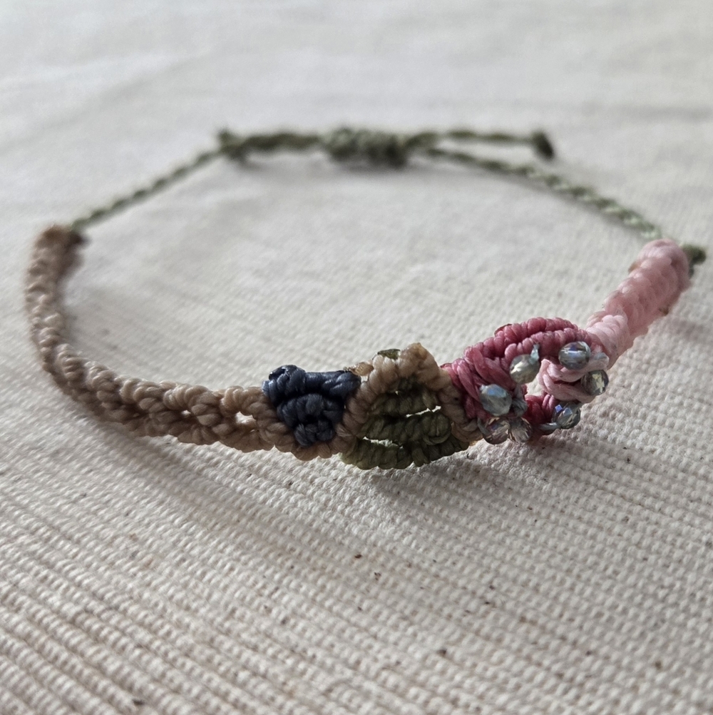 035 New Handmade Multicolor Braided Bracelet